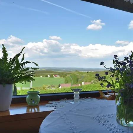 Quiet Getaway Near Ilmenau, Cleaning Included Casa vacanze Langewiesen