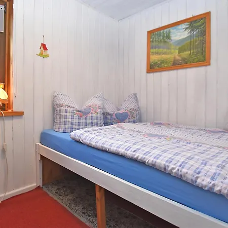 Quiet Getaway Near Ilmenau, Cleaning Included * Langewiesen