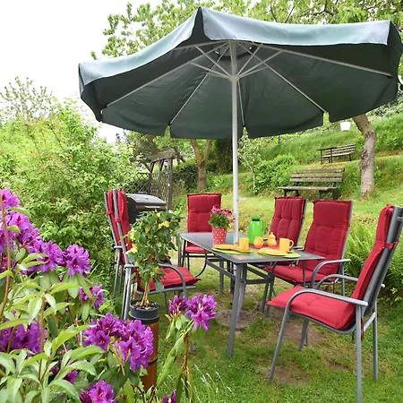 Quiet Getaway Near Ilmenau, Cleaning Included