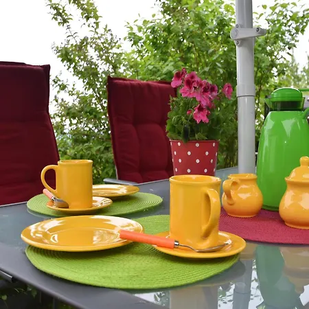 Quiet Getaway Near Ilmenau, Cleaning Included Casa vacanze Langewiesen