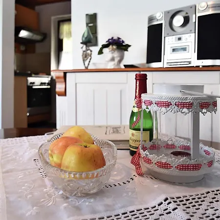 Quiet Getaway Near Ilmenau, Cleaning Included Casa vacanze