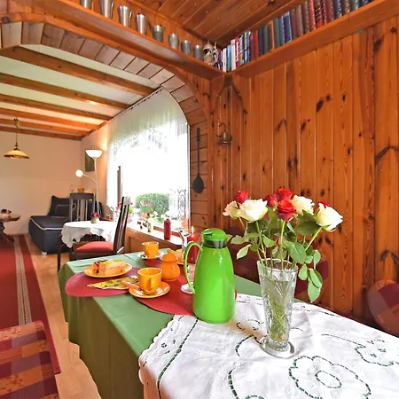 Quiet Getaway Near Ilmenau, Cleaning Included Casa vacanze *