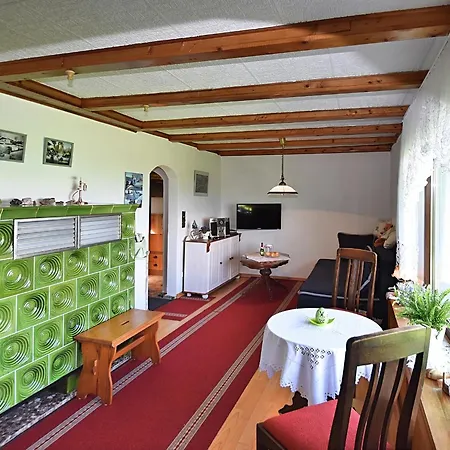 Quiet Getaway Near Ilmenau, Cleaning Included Langewiesen