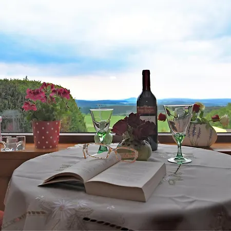 Casa vacanze Quiet Getaway Near Ilmenau, Cleaning Included