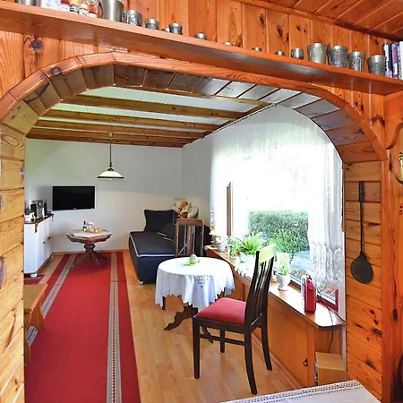 Quiet Getaway Near Ilmenau, Cleaning Included Casa vacanze